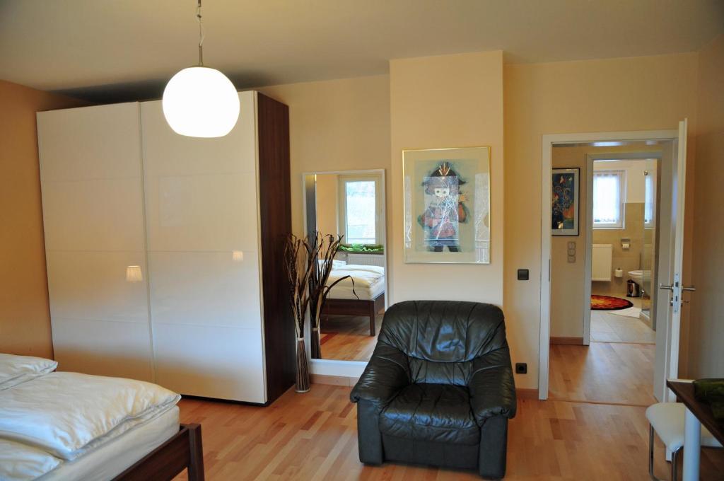 Ferienwohnung Noviomagus นอยมาเกน-โดรน ห้อง รูปภาพ